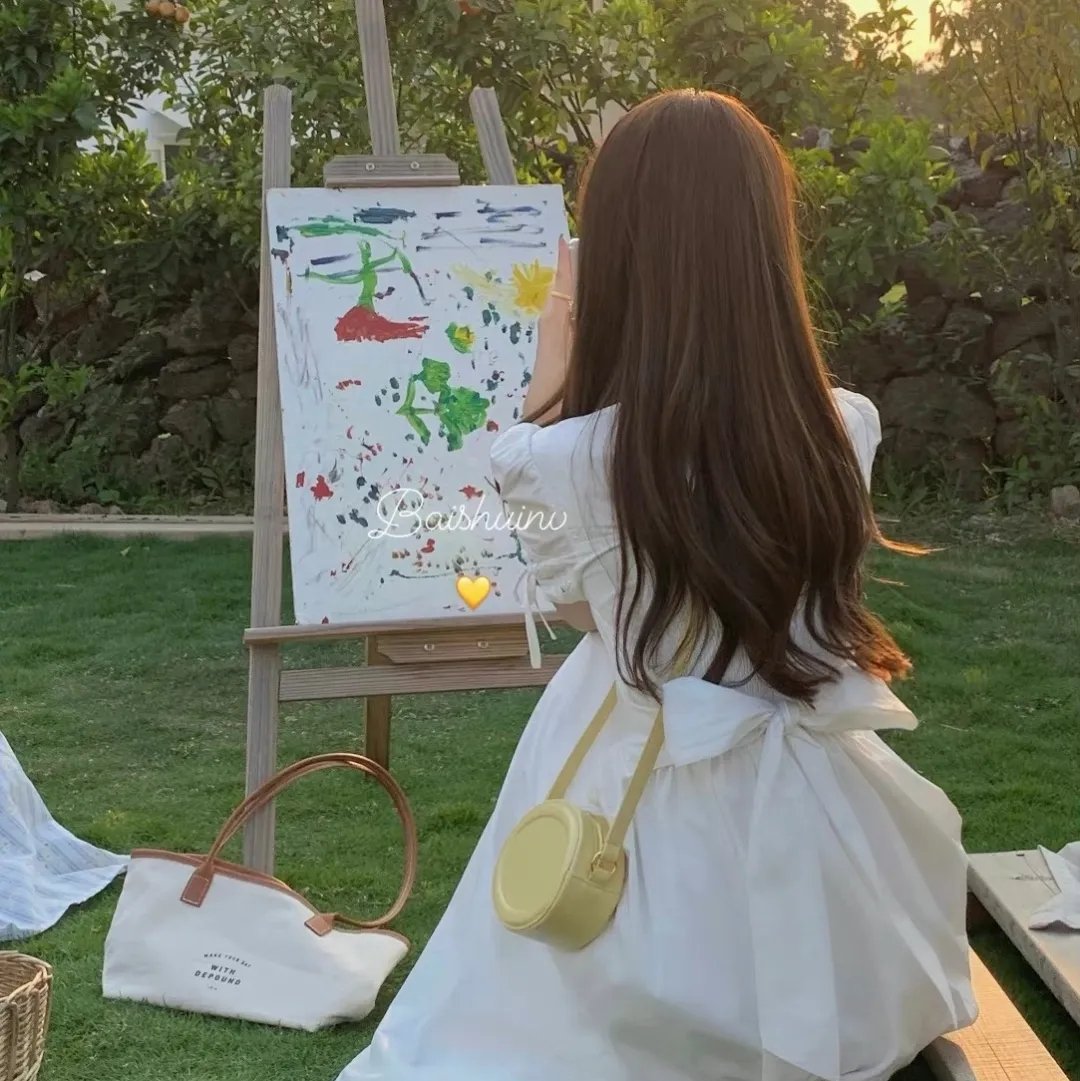 罗莎莉封面